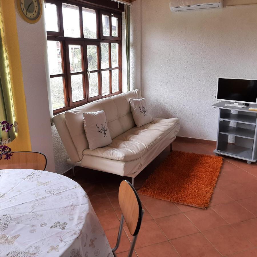 Clara 2 Apartment Porec Exterior photo